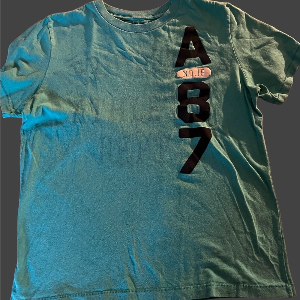 Aero Turquoise Tee- Size Medium